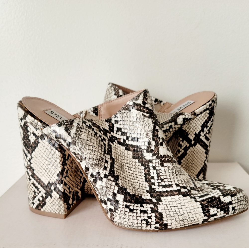 Steve Madden Snake Print Western Style Mule